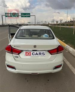 سوزوكي سياز